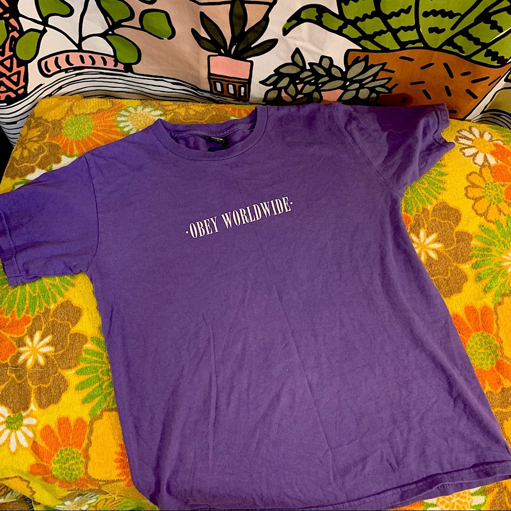 Women’s OBEY t shirt